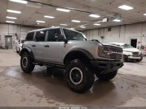 1FMEE5DP2PLB55066 2023 FORD BRONCO - Image 1