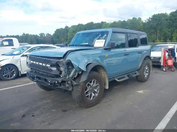 1FMEE5DP2PLB61028 2023 FORD BRONCO - Image 2