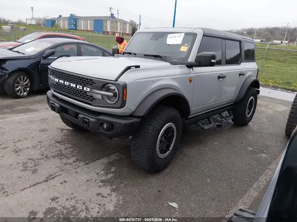 1FMEE5DP2PLC07019 2023 FORD BRONCO - Image 2