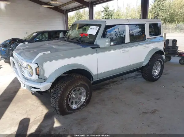 1FMEE5DP2PLC19008 2023 FORD BRONCO - Image 2