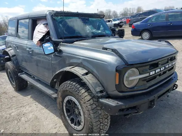1FMEE5DP3NLB03118 2022 FORD BRONCO - Image 1