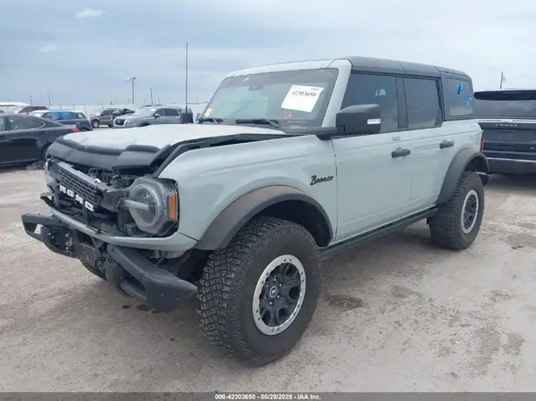 1FMEE5DP3NLB31811 2022 FORD BRONCO - Image 2