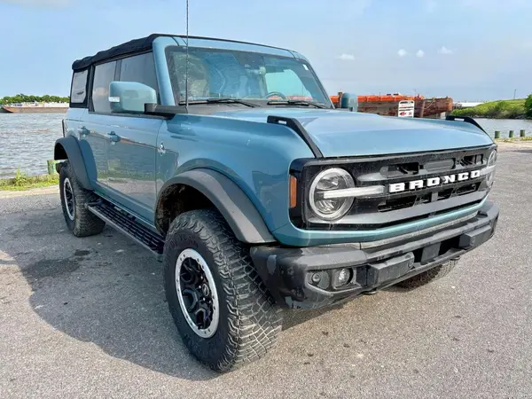 1FMEE5DP3NLB62749 2022 FORD BRONCO - Image 1