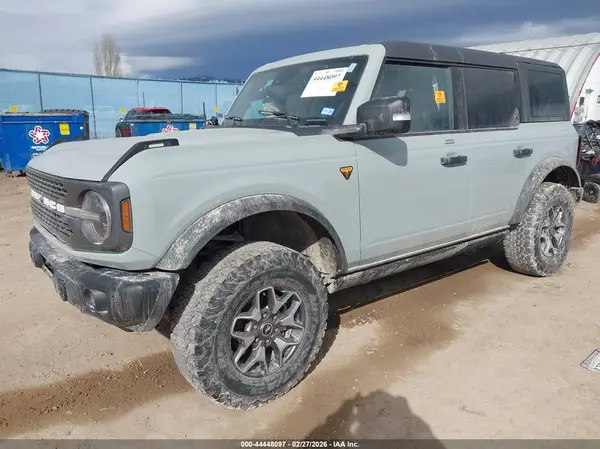 1FMEE5DP3NLB79826 2022 FORD BRONCO - Image 2