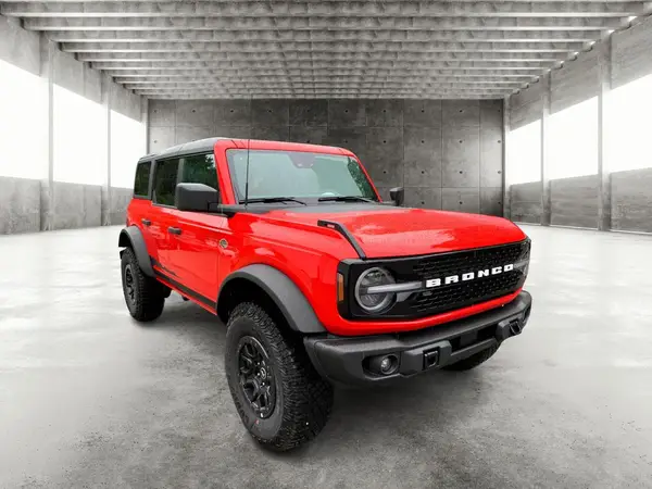 1FMEE5DP3PLB28XXX 2023 FORD BRONCO - Image 1