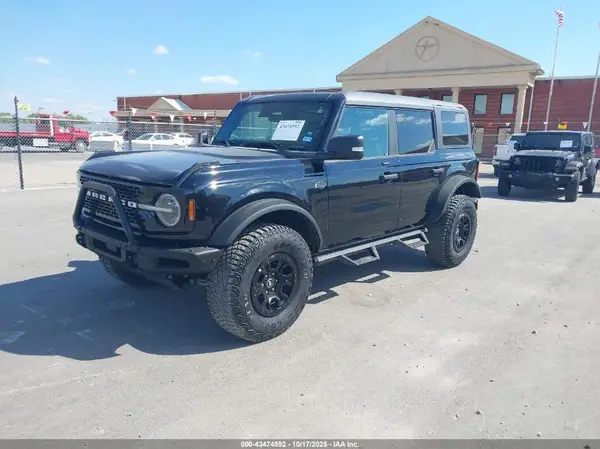 1FMEE5DP3PLB31830 2023 FORD BRONCO - Image 2