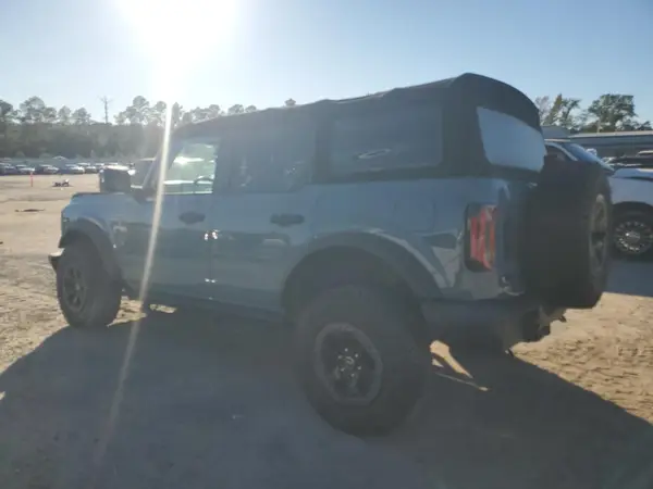 1FMEE5DP4NLA97779 2022 FORD BRONCO - Image 2
