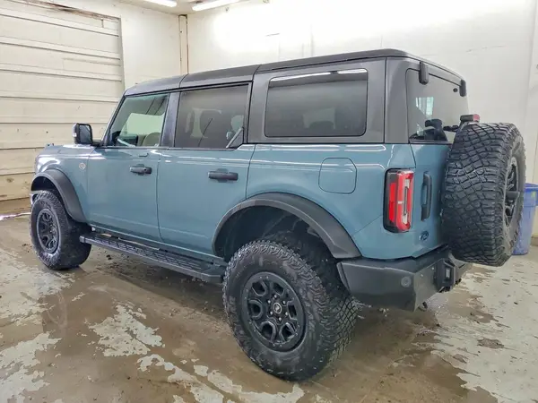 1FMEE5DP4NLB34829 2022 FORD BRONCO - Image 2