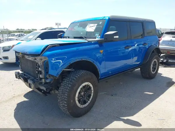 1FMEE5DP4NLB43319 2022 FORD BRONCO - Image 2