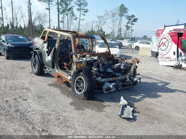 1FMEE5DP4PLB62794 2023 FORD BRONCO - Image 1