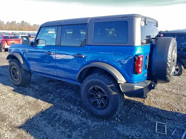1FMEE5DP4PLB66697 2023 FORD BRONCO - Image 2