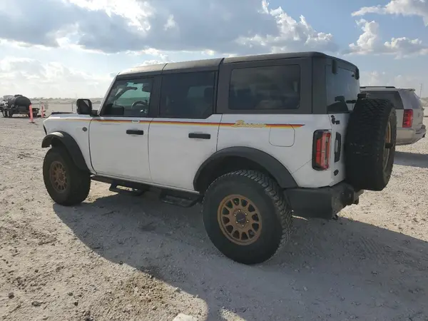 1FMEE5DP4PLB92300 2023 FORD BRONCO - Image 2