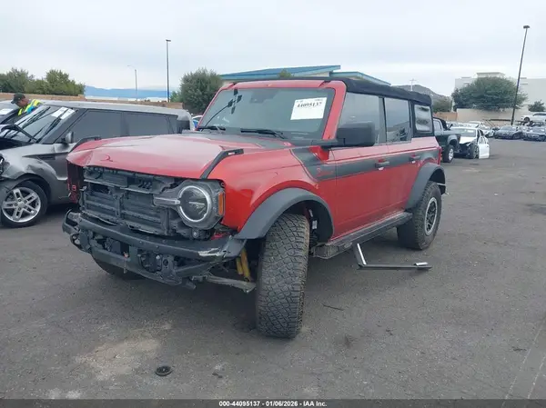 1FMEE5DP5NLA75404 2022 FORD BRONCO - Image 2