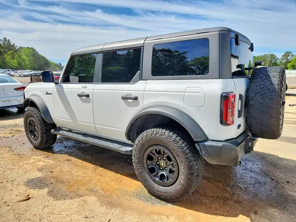 1FMEE5DP5NLB37318 2022 FORD BRONCO - Image 2
