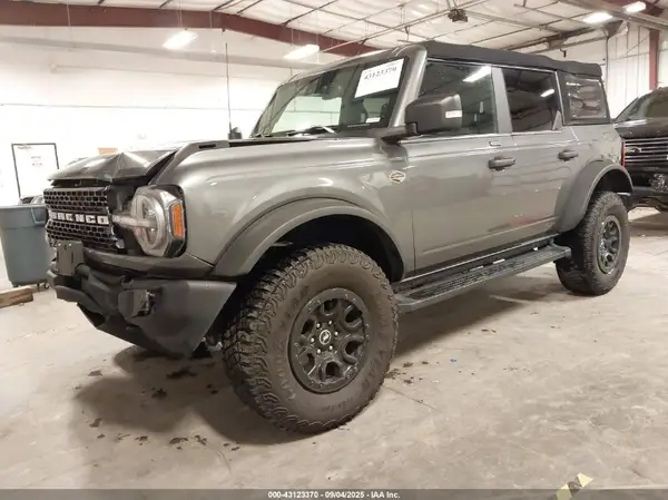 1FMEE5DP5NLB51042 2022 FORD BRONCO - Image 2
