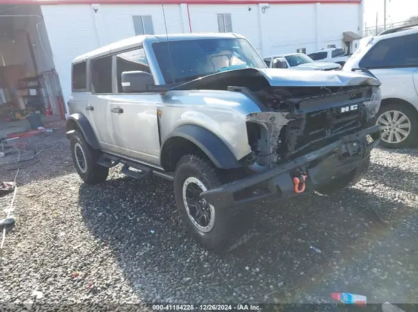 1FMEE5DP5NLB85773 2022 FORD BRONCO - Image 1