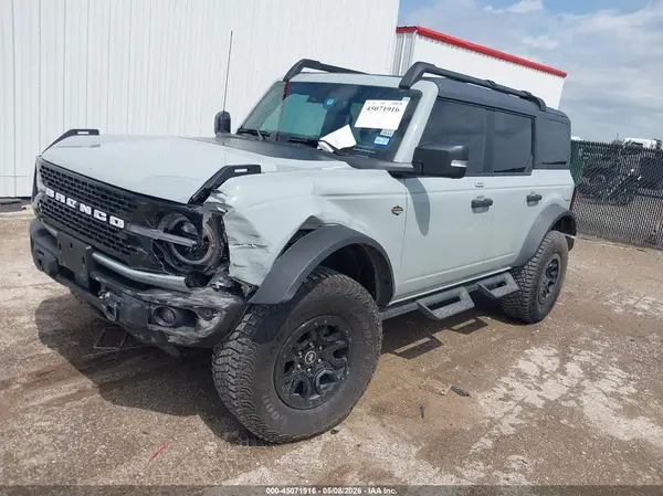 1FMEE5DP5PLB11658 2023 FORD BRONCO - Image 2