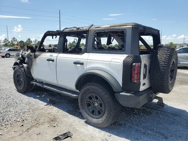 1FMEE5DP5PLB39332 2023 FORD BRONCO - Image 2