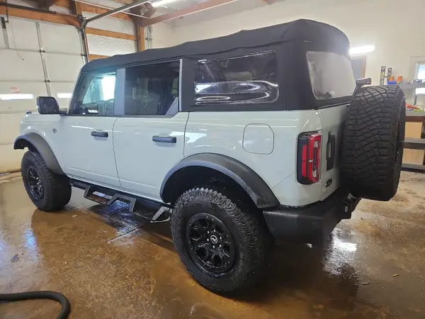 1FMEE5DP6NLA73533 2022 FORD BRONCO - Image 2