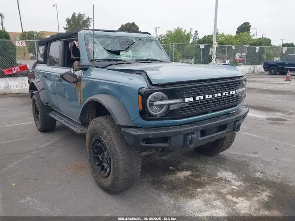 1FMEE5DP6NLA91823 2022 FORD BRONCO - Image 1