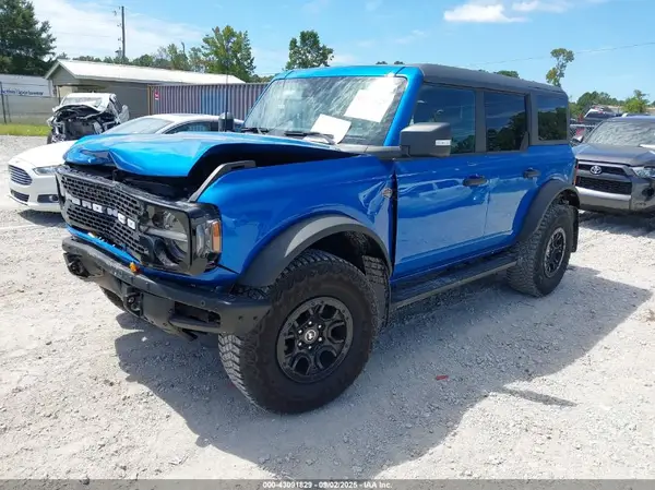 1FMEE5DP6PLA82168 2023 FORD BRONCO - Image 2