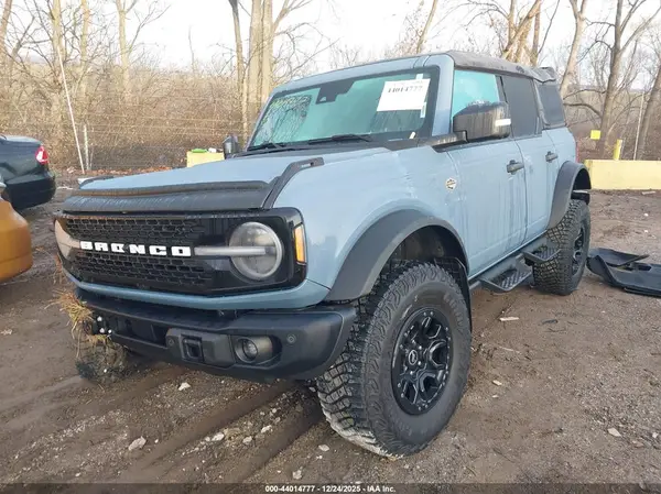 1FMEE5DP6PLB86742 2023 FORD BRONCO - Image 2