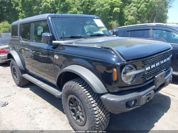1FMEE5DP6PLB86854 2023 FORD BRONCO - Image 1