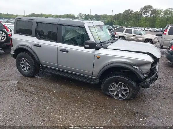 1FMEE5DP7MLA78805 2021 FORD BRONCO - Image 1