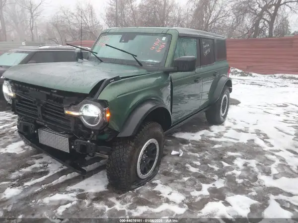 1FMEE5DP7PLB06123 2023 FORD BRONCO - Image 2