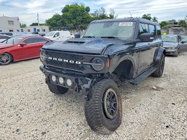 1FMEE5DP7PLB43334 2023 FORD BRONCO - Image 1
