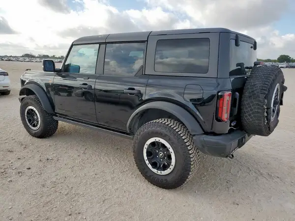 1FMEE5DP7PLB52101 2023 FORD BRONCO - Image 2
