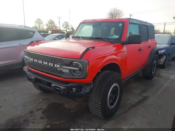 1FMEE5DP7PLB67486 2023 FORD BRONCO - Image 2