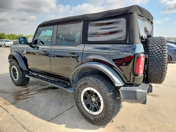 1FMEE5DP7PLB94686 2023 FORD BRONCO - Image 2