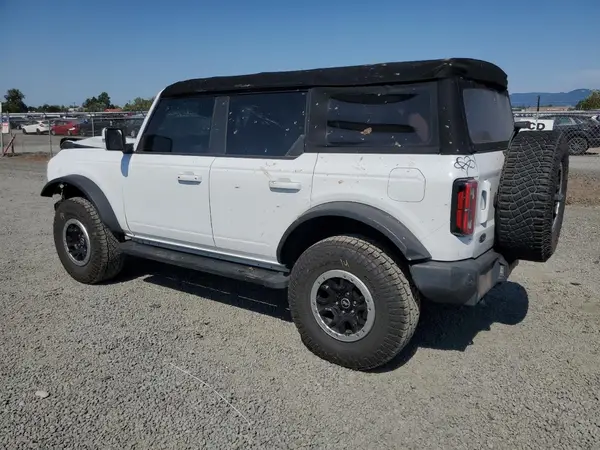 1FMEE5DP8MLA91160 2021 FORD BRONCO - Image 2