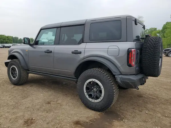 1FMEE5DP8PLB53323 2023 FORD BRONCO - Image 2