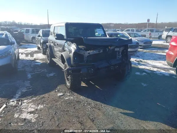 1FMEE5DP8PLB81994 2023 FORD BRONCO - Image 1