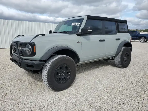 1FMEE5DP9NLB08355 2022 FORD BRONCO - Image 1