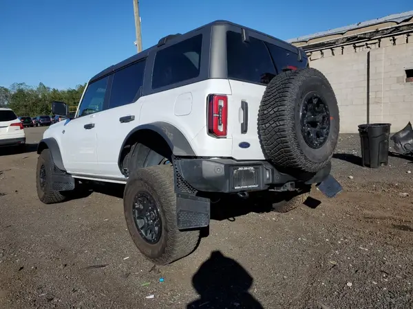 1FMEE5DP9NLB78034 2022 FORD BRONCO - Image 2