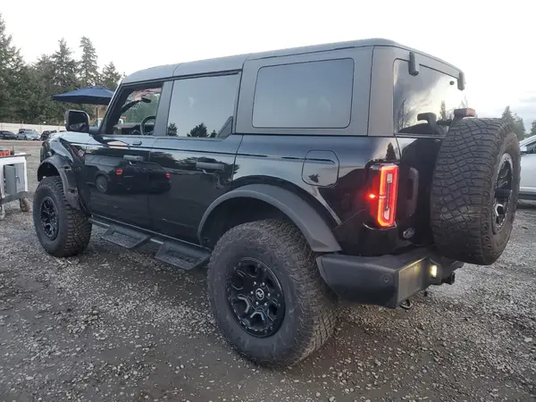 1FMEE5DP9PLB51239 2023 FORD BRONCO - Image 2