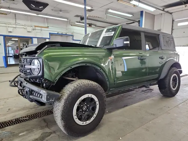 1FMEE5DP9PLB54433 2023 FORD BRONCO - Image 1