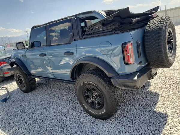 1FMEE5DPXNLB69049 2022 FORD BRONCO - Image 2