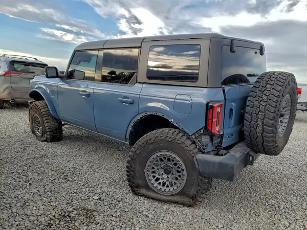 1FMEE5DPXPLB37978 2023 FORD BRONCO - Image 2
