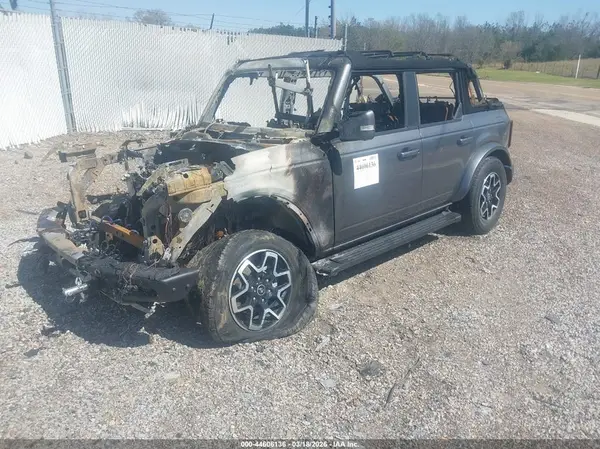 1FMEE5DPXPLB39665 2023 FORD BRONCO - Image 2