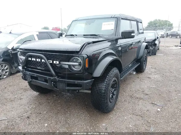 1FMEE5DPXPLB81320 2023 FORD BRONCO - Image 2
