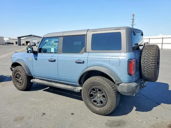 1FMEE5DPXPLB82600 2023 FORD BRONCO - Image 2