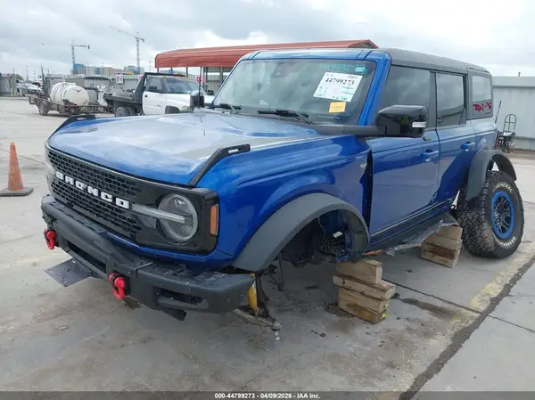 1FMEE5EP1MLA42056 2021 FORD BRONCO - Image 2