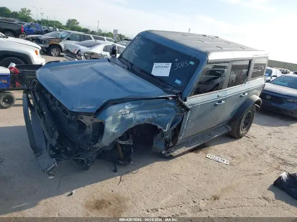 1FMEE5EPXMLA43075 2021 FORD BRONCO - Image 2
