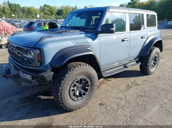 1FMEE5JR1PLB91952 2023 FORD BRONCO - Image 2