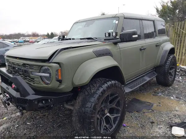 1FMEE5JR2PLB41626 2023 FORD BRONCO - Image 2
