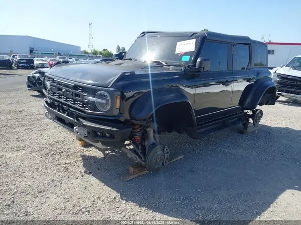 1FMEE5JR4PLB08305 2023 FORD BRONCO - Image 2